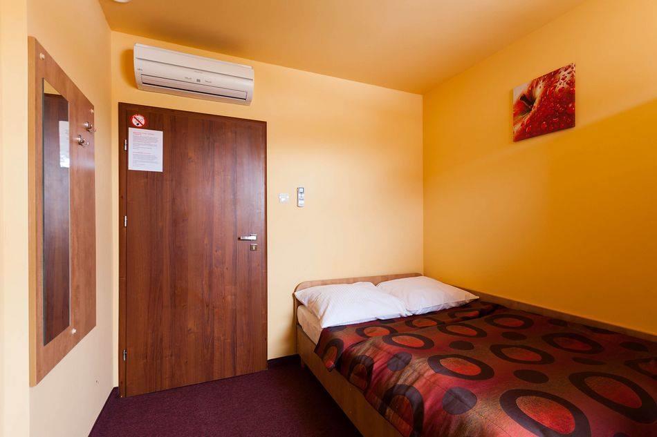 Hotel Paola Kutno Exteriér fotografie