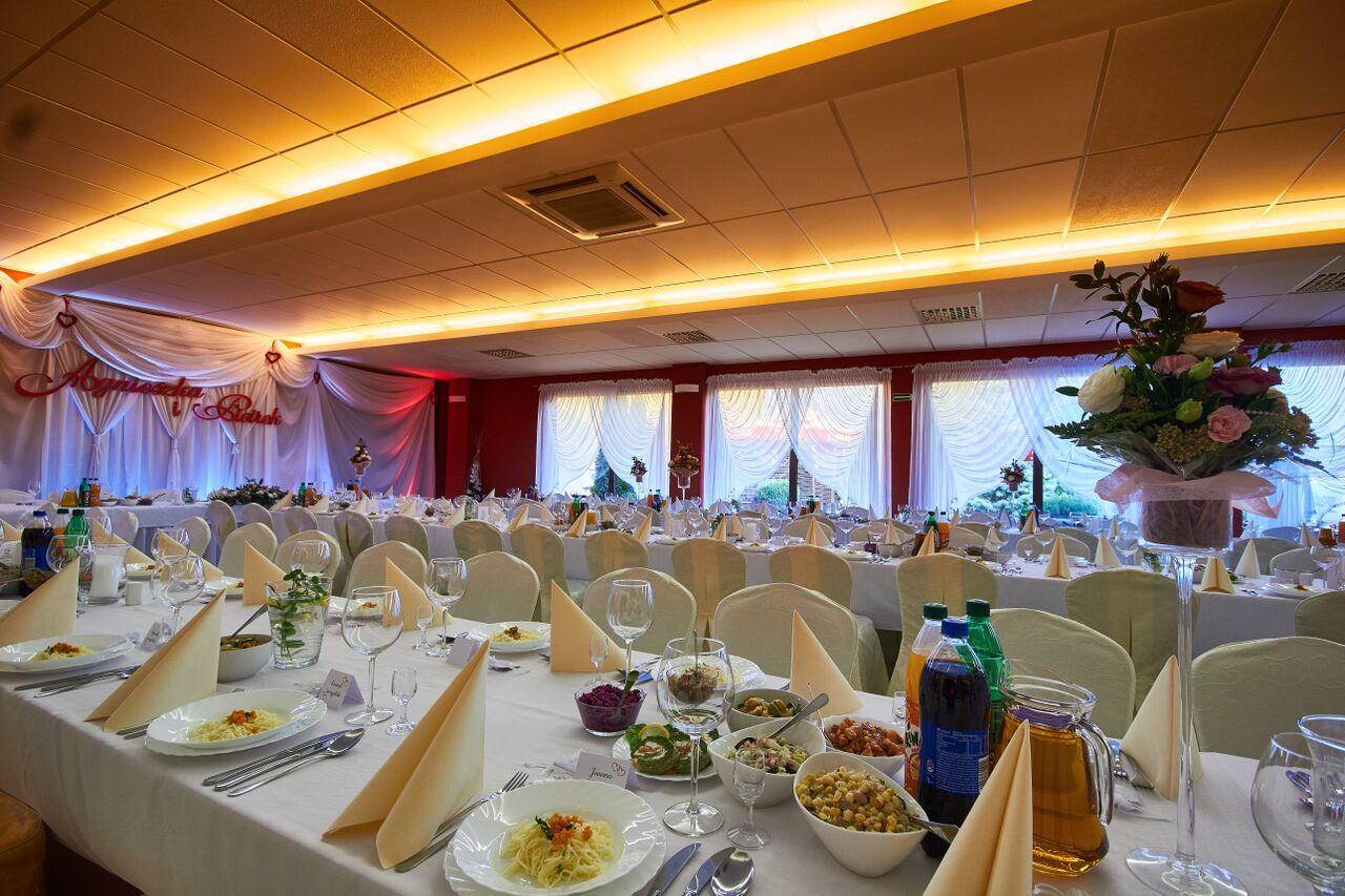 Hotel Paola Kutno Exteriér fotografie